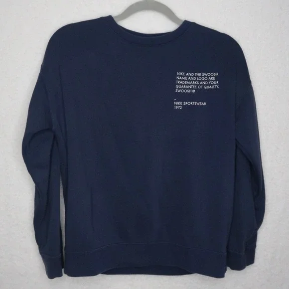 Nike Swoosh Big Girls Kids Blue Crewneck Sz L Casual School Lounge Comfort EUC - Picture 1 of 9
